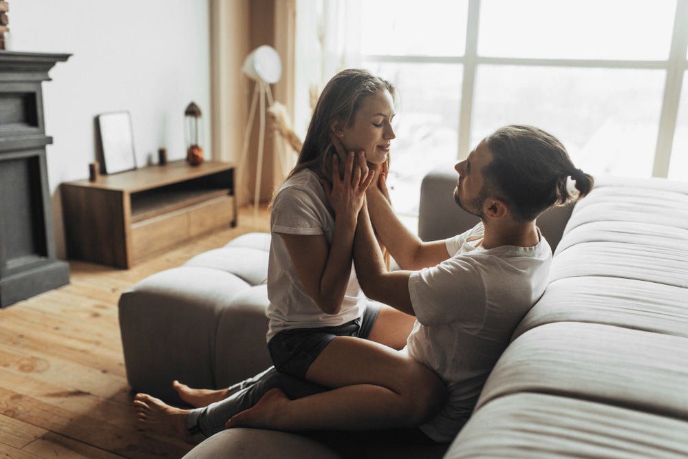 Signs of a toxic relationship - Love Book Store